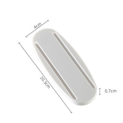 🥳2026 HOT SALE🥳💞50K+ SOLD! 🔌🪝 50% OFF! Self Adhesive Desktop Socket Fixer – 5-pack, no drilling, no wall damage. Strong adhesive holds power strips, routers & remotes – tidy cables, safe home! From £6.99! 🏠✨