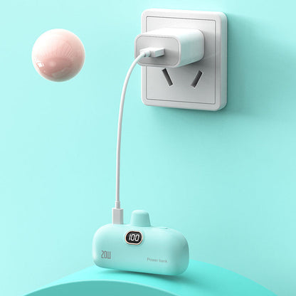 Przenośny, bezprzewodowy power bank o pojemności 5000 mAh i rozmiarze szminki