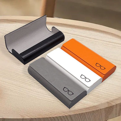 Minimalistyczne etui na okulary z twardej skóry