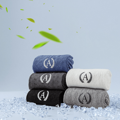 5 tuzinów masturbowanych pończoch w środku lata