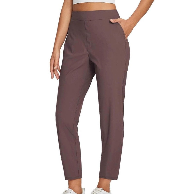 👖 Spodnie damskie z wysokim stanem – 50% ZNIŻKI! OFERTA LIMITOWANA!💃✨Lekkie, przewiewne i miękkie – dopasowany krój, wysoki stan, praktyczne kieszenie na zamek.Idealne na lato, do pracy i na co dzień. Styl i wygoda w każdym ruchu! ☀️