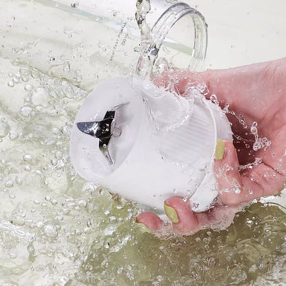 🔥Gorąca wyprzedaż 50% taniej🔥Przenośny blender osobisty Juice Mug z możliwością ładowania