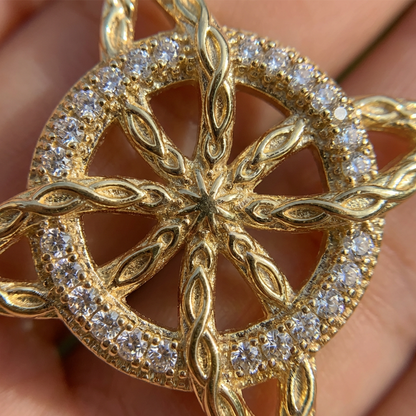 🔮 Celtycki wisior „Węzeł Wiedźmy” (unisex) – amulet chroniący przed negatywną energią; prosty i elegancki, idealny do noszenia na co dzień 🖤✨