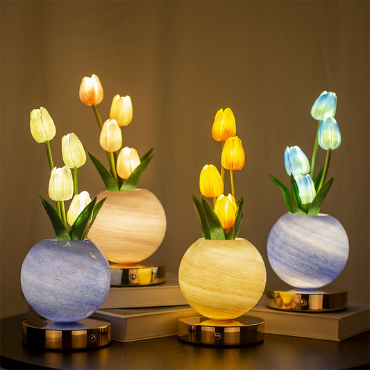 ✨ Elegancka Lampka Nocna z Bukietem Tulipanów – Piękna Dekoracja i Miękkie Światło ✨