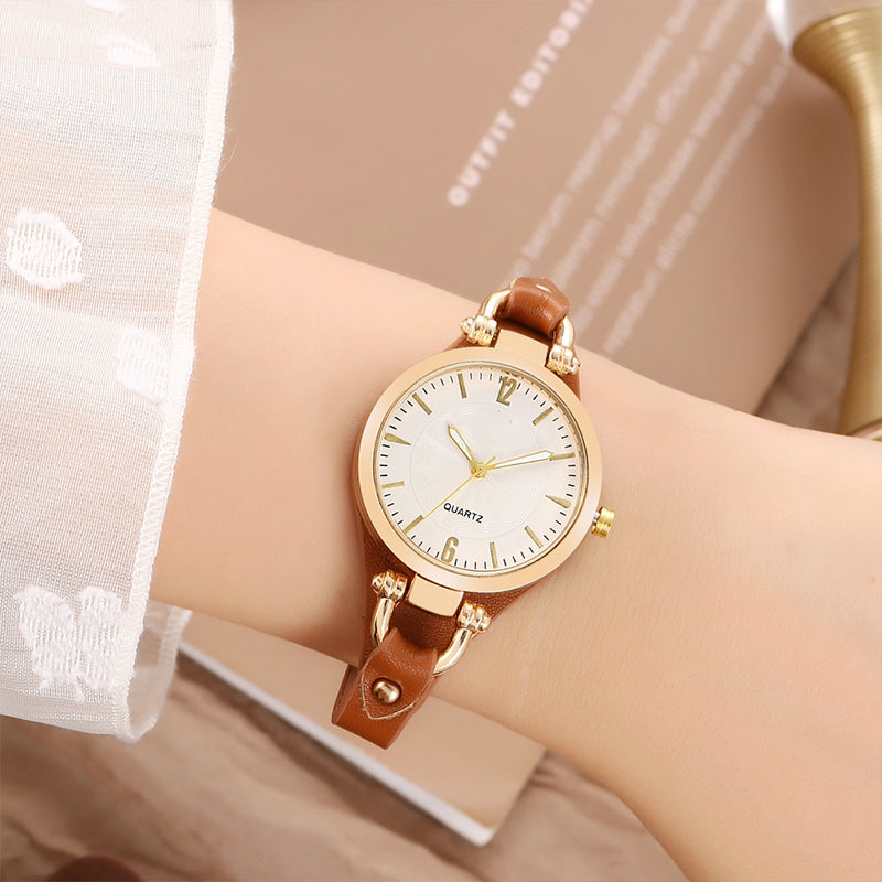 Luksusowy, elegancki zegarek damski z cienkim paskiem – styl vintage, skórzany pasek, mechanizm kwarcowy