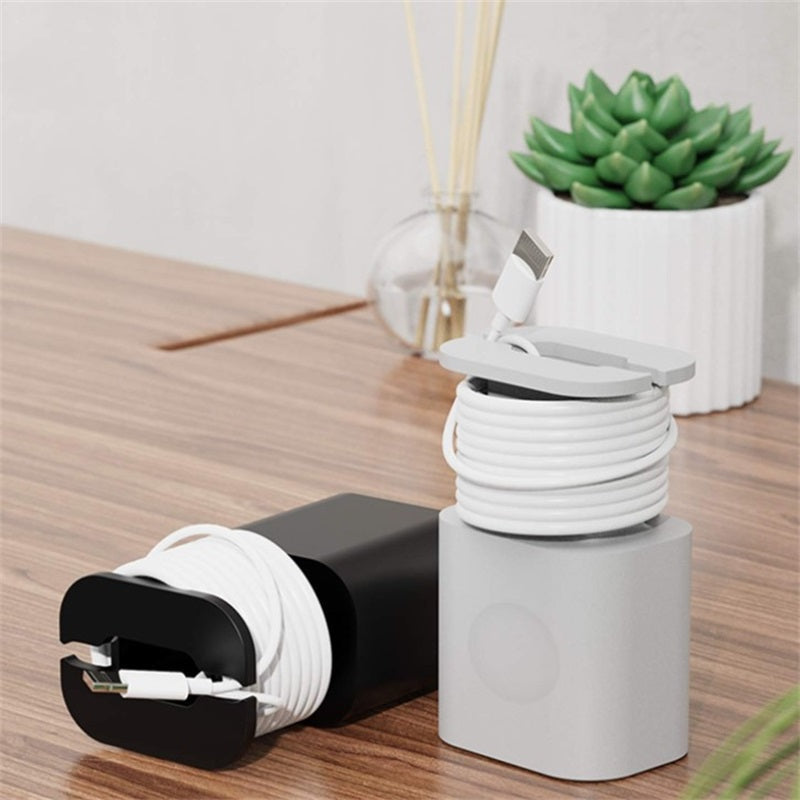 🔌 Protecteur en silicone 2 en 1 pour chargeur – une double protection pour vos câbles ! 🛡️✨🧴