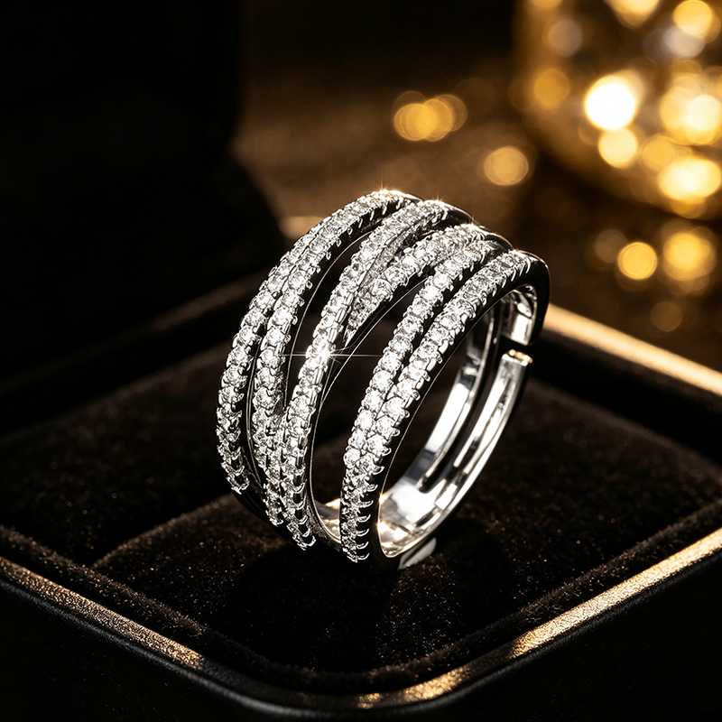 📢📢 50% taniej!! 💍 Regulowany pierścionek z cyrkoniami i motywem krzyża — lśniące wykończenie typu pavé i elegancki design z wieloma obrączkami ✨