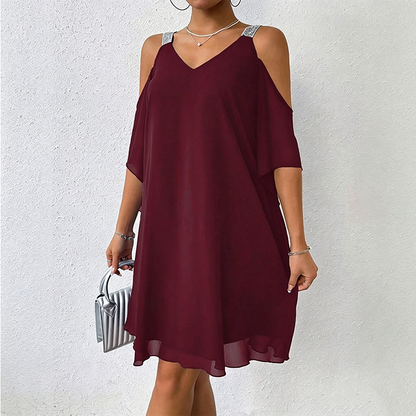 🍃🌸 OFERTA LIMITOWANA: 50% TANIEJ! 👗Wszechstronna sukienka z dekoltem w serek i odkrytymi ramionami – miękka i wygodna – idealna zarówno na dzień, jak i na wieczór.