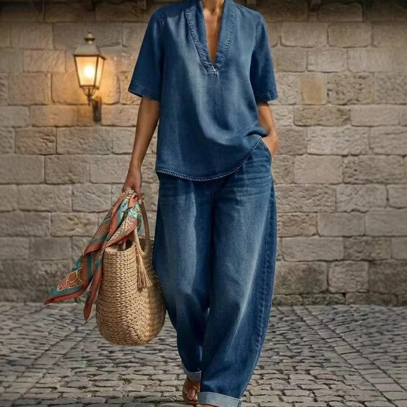 ✨👗 Damski letni komplet jeansowy – top z dekoltem w serek i spodnie z szerokimi nogawkami