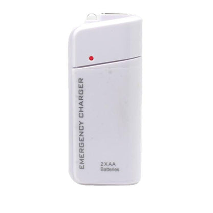 💥 Kup 1 i otrzymaj 1 gratis + 50% ZNIŻKI! 🥳 Przenośny awaryjny power bank do telefonu zasilany bateriami AA z latarką LED 🔋🔦💡